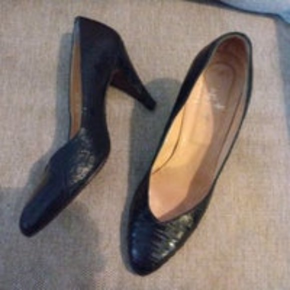 ❤️RALPH LAUREN Italy BlackGenuine Crocodile Pumps Black Sz 7.5 B